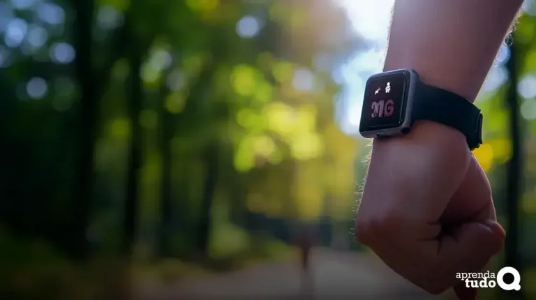 Smart Fitness Tracker: Your Ultimate Companion for a Healthier Lifestyle