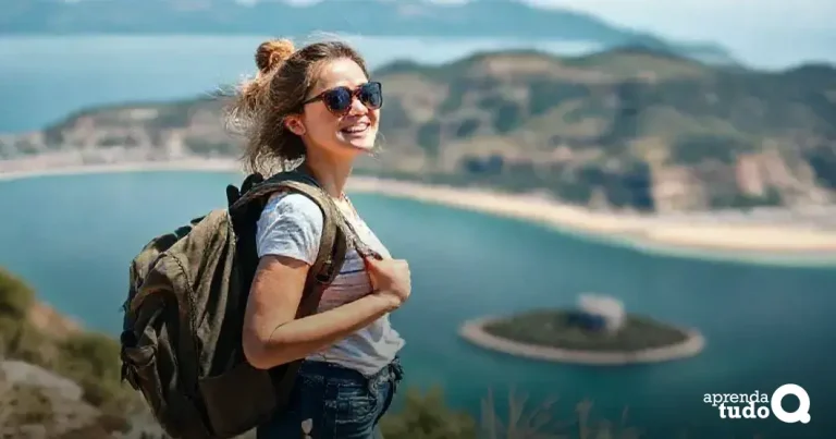 Solo Travel Safety Tips for Beginners: Stay Secure!